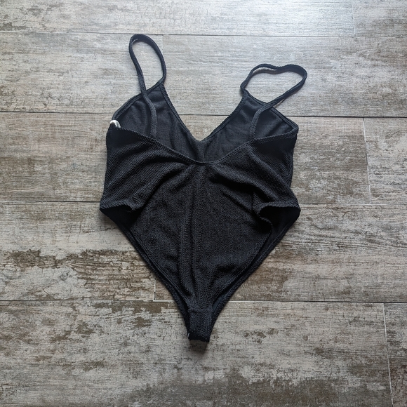 GOOD AMERICAN Always Fits One Piece Swimsuit - Picture 3 of 6